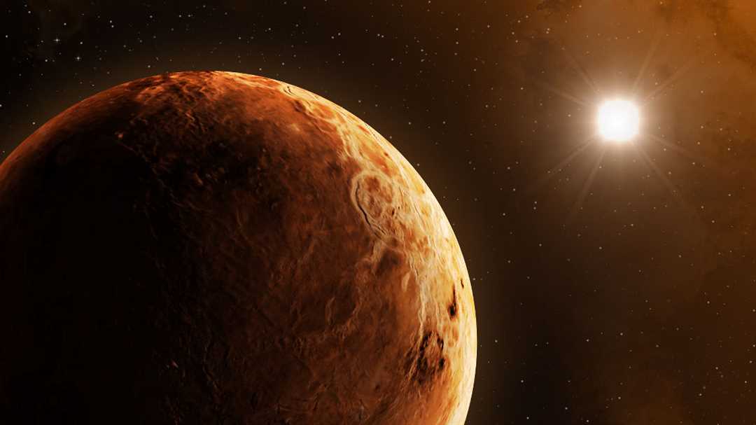Венера — самая яркая планета Солнечной системы, таинственный мир с огненным небом и превратностями поверхности